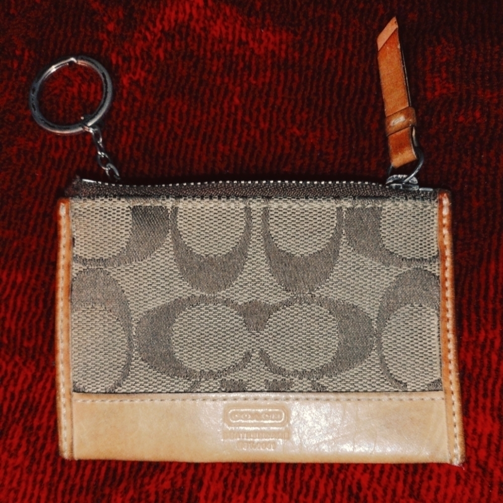 COACH keychain card case wallet
